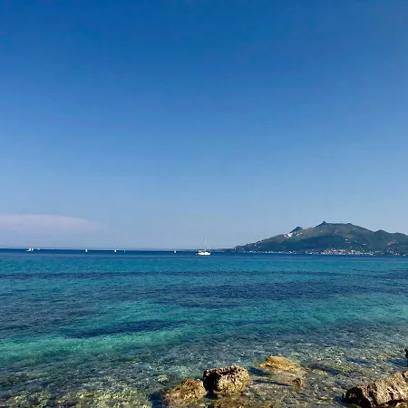 Anastasia * Akrotiri (Zakynthos)